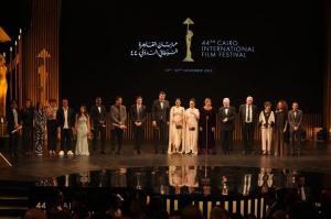 القائمة الكاملة للفائزين بجوائز الدورة الـ44 من "القاهرة السينمائي"