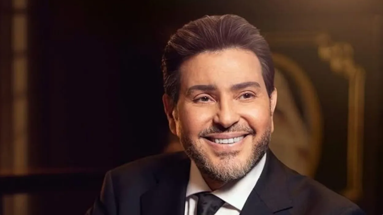 السيسي يعزي المصريين في وفاة هاني شاكر ..  وزملائه: فقدنا فنانا محترما