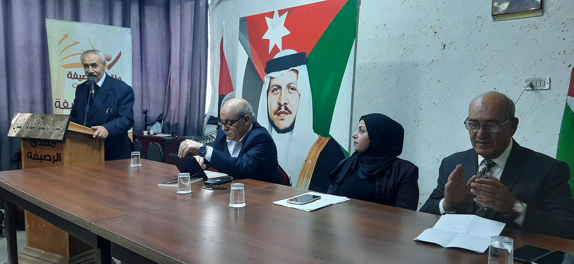 أمسية شعرية تحتفي بالعلم الاردني في منتدى الرصيفة الثقافي