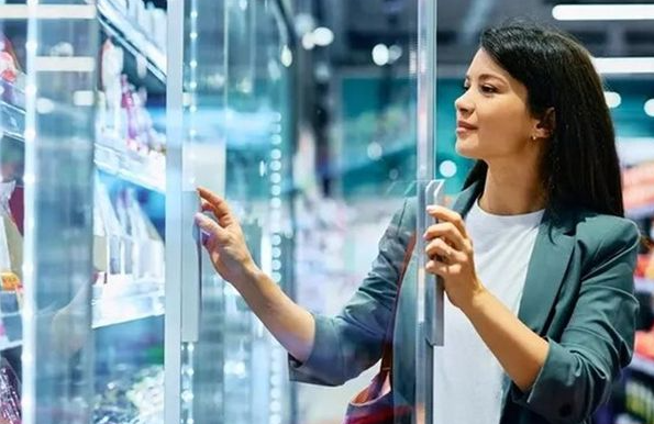 أطعمة ينصح بالاحتفاظ بها دائماً في الفريزر ..  تعرف عليها