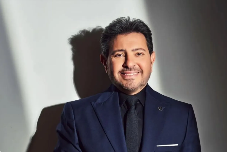 محض افتراء وكذب  ..  مصطفى تنفي وفاة هاني شاكر